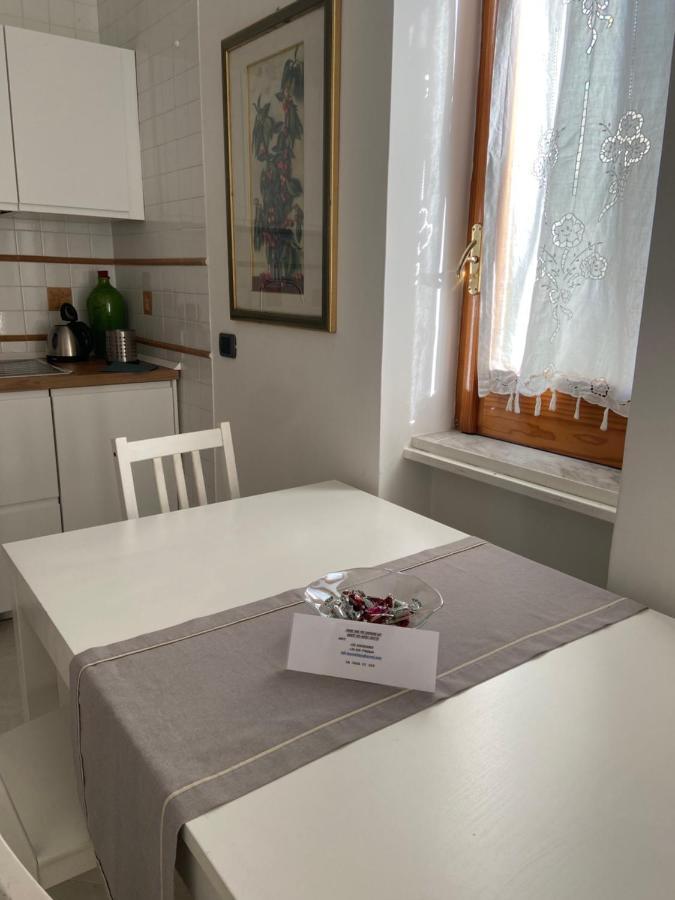 La Casa Di Giu Lejlighed Pozzuoli Eksteriør billede